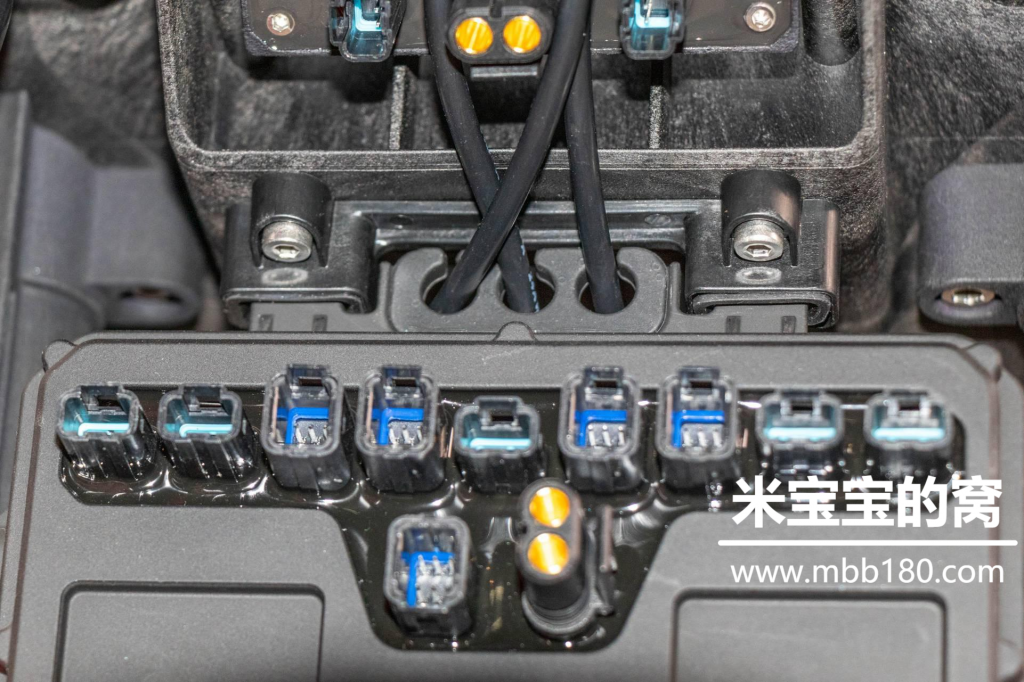 极飞新款V40拆装教程(二)