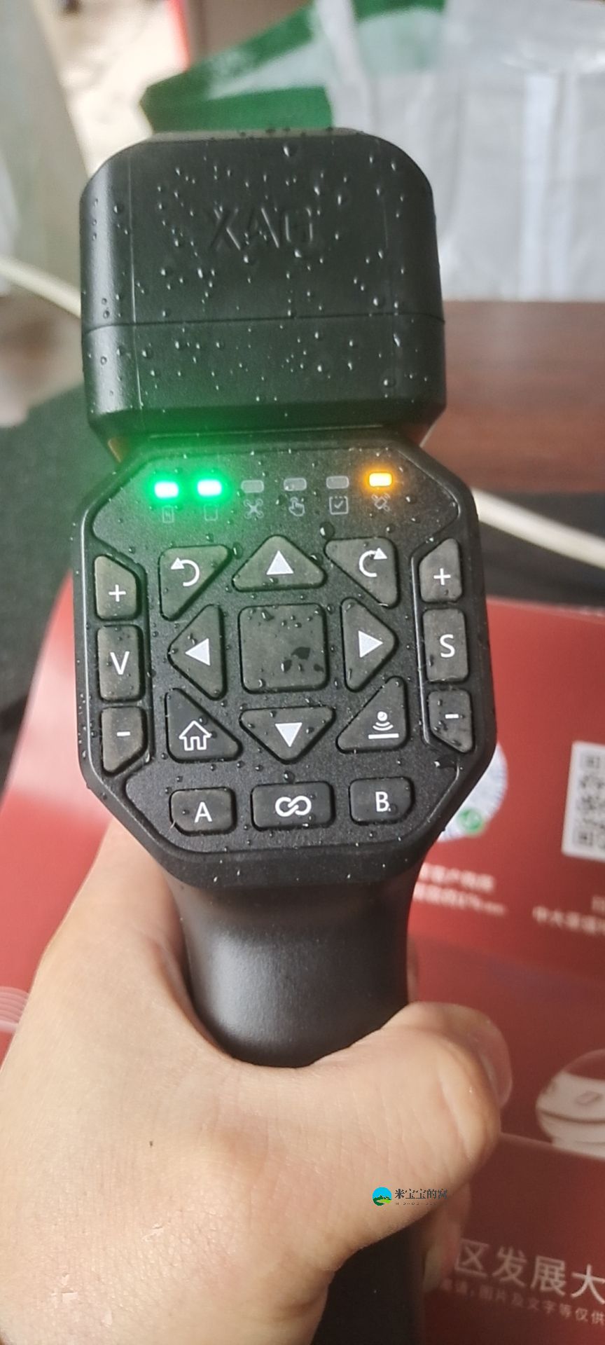 极飞农服使用ACS2测绘时亮黄灯 无法进入到单手控界面