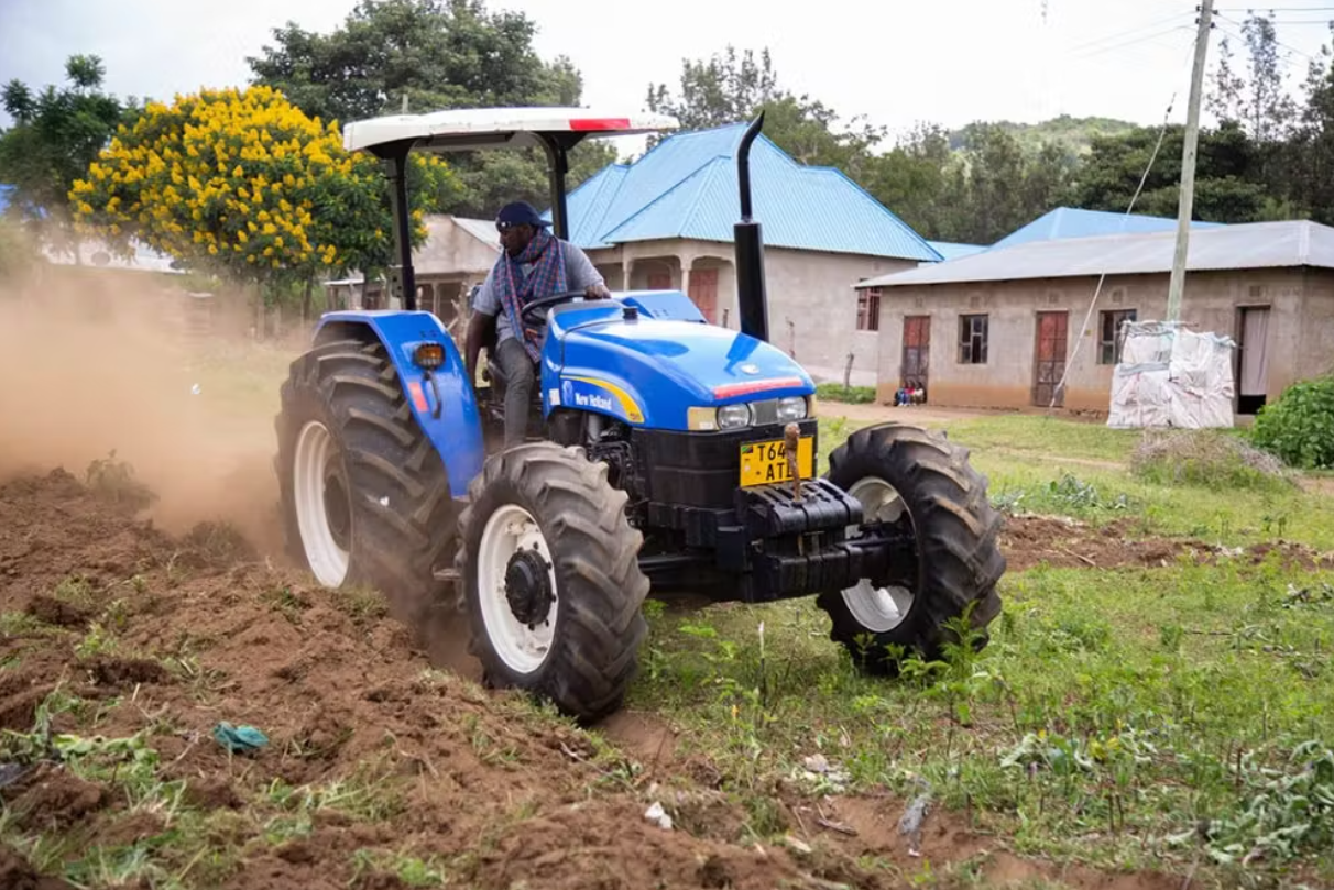 荷兰New Holland将向坦桑尼亚农民提供200台拖拉机